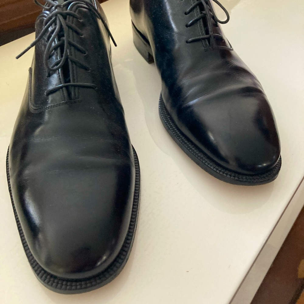 Salvatore Ferragamo plain toe dress shoe Oxford 10.5D